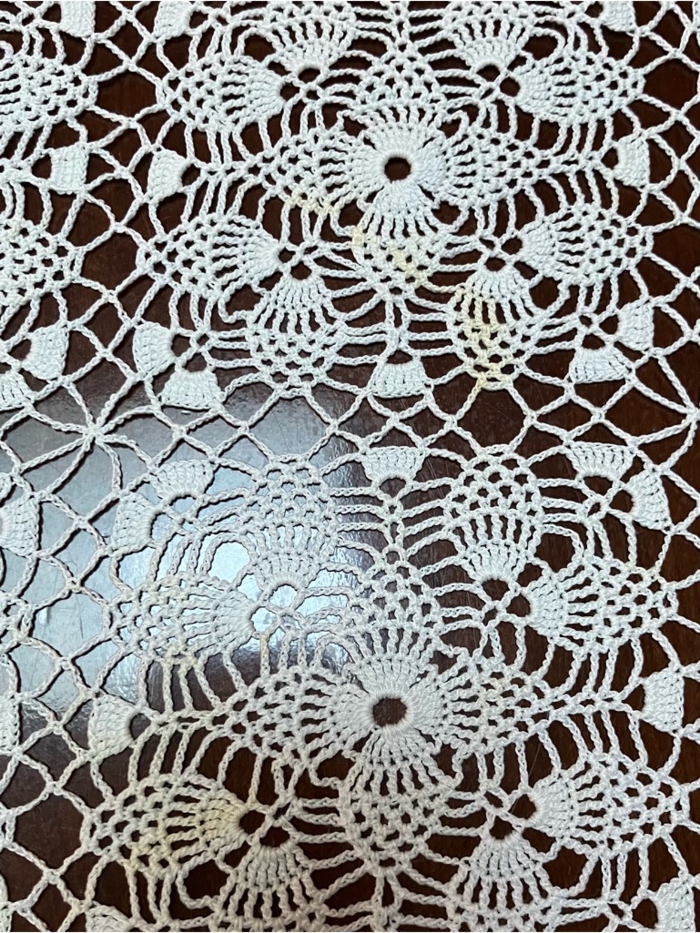 VTG White Crochet Lace Tablecloth Coverlet 48in X 92in Cottagecore Farmhouse - Picture 4 of 10